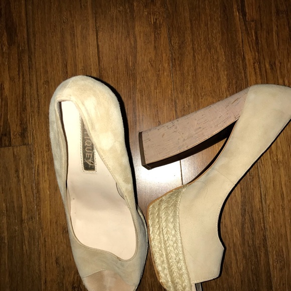 Boutique 9 platform block cork heels, size 10 - Picture 3 of 4